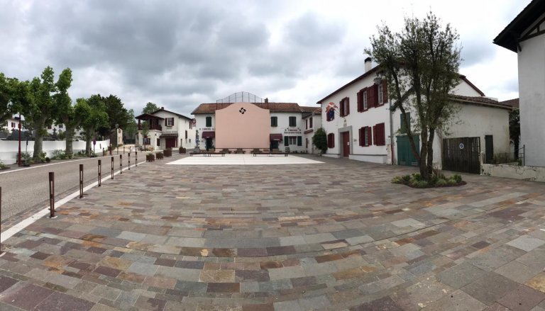 Arbonne centre bourg