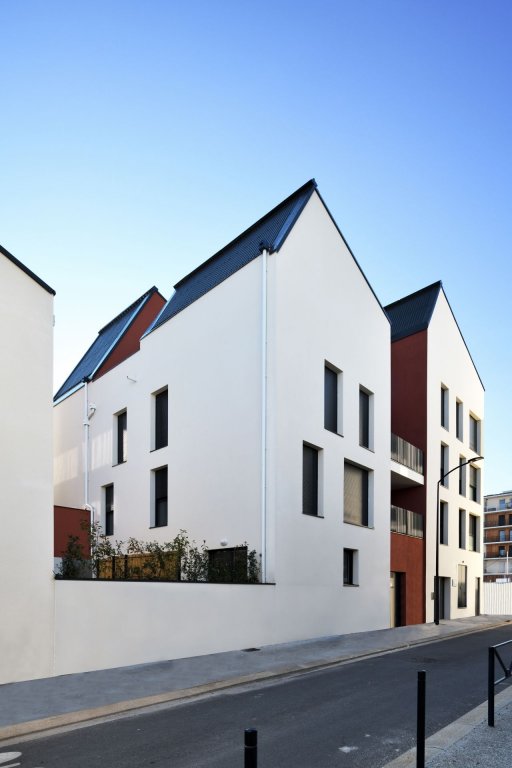Construction de 17 logements collectifs et 2 logements individuelles sur la parcelle de l’îlot B2F des « Bassins à Flot » à Bordeaux (33)